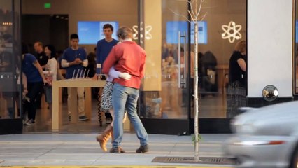 Making Out In Public Prank!