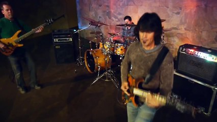 "Pressing On" Performed by "Hands & Feet"