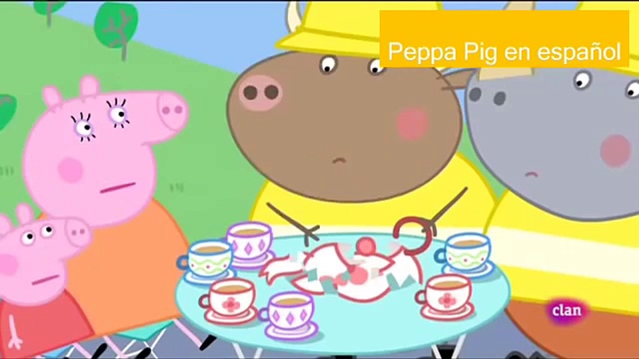 Peppa Pig en Español episodio 4x44 El Sr Bull en una tienda de porcelanas