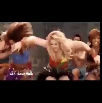 Yabancı Ünlüler Türkçe Şarkı Söylerse Muhteşem -)