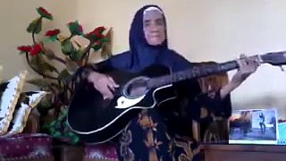 Dewa gitar Nenek fingerstyle