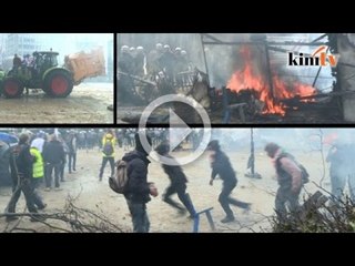 Petani Eropah berdemo bantah kejatuhan harga