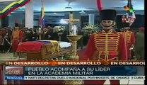 Familiares realizan Guardia de Honor al presidente Chávez