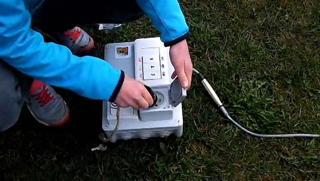 lancement micro fusées école de Challes les eaux 2015