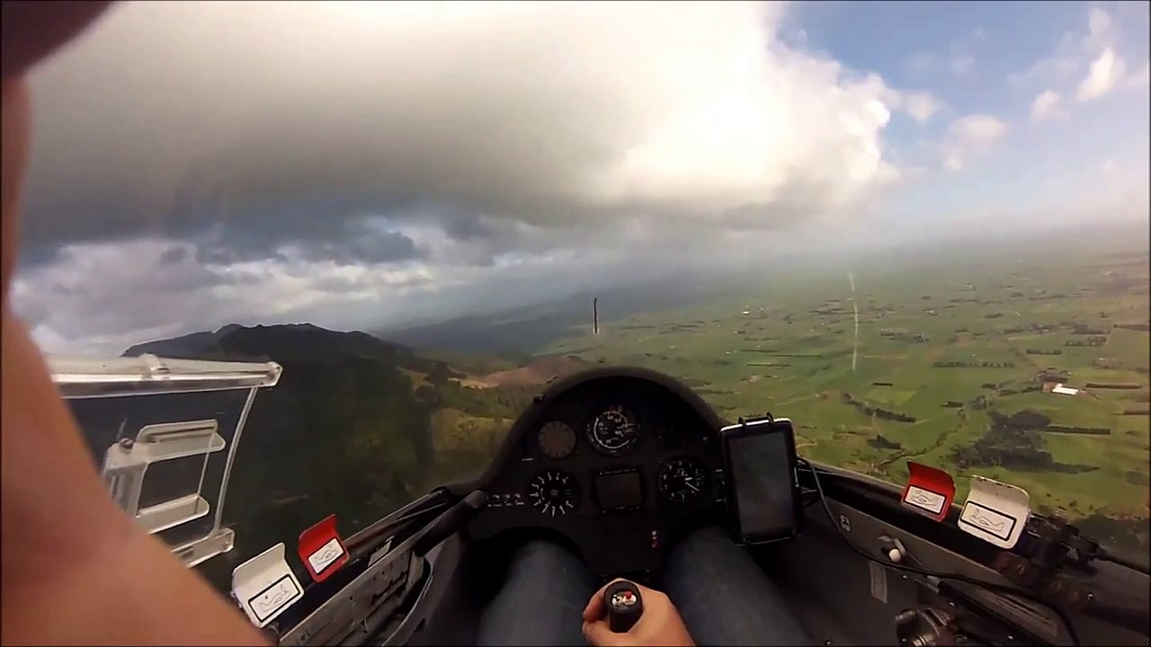 Glider ridge running New Zealand 2014 - GoPro