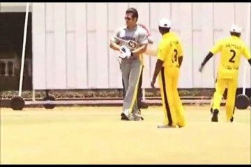 Salman Khan batting at JUNOON - Celebrity Charity Cricket Match