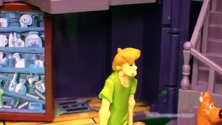 SCOOBY DOO & The Assistant Too a Scooby Doo Video Parody