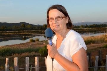 Un Peintre aux Salins de Hyères 2014 - Interview Arlette Beal - 720p