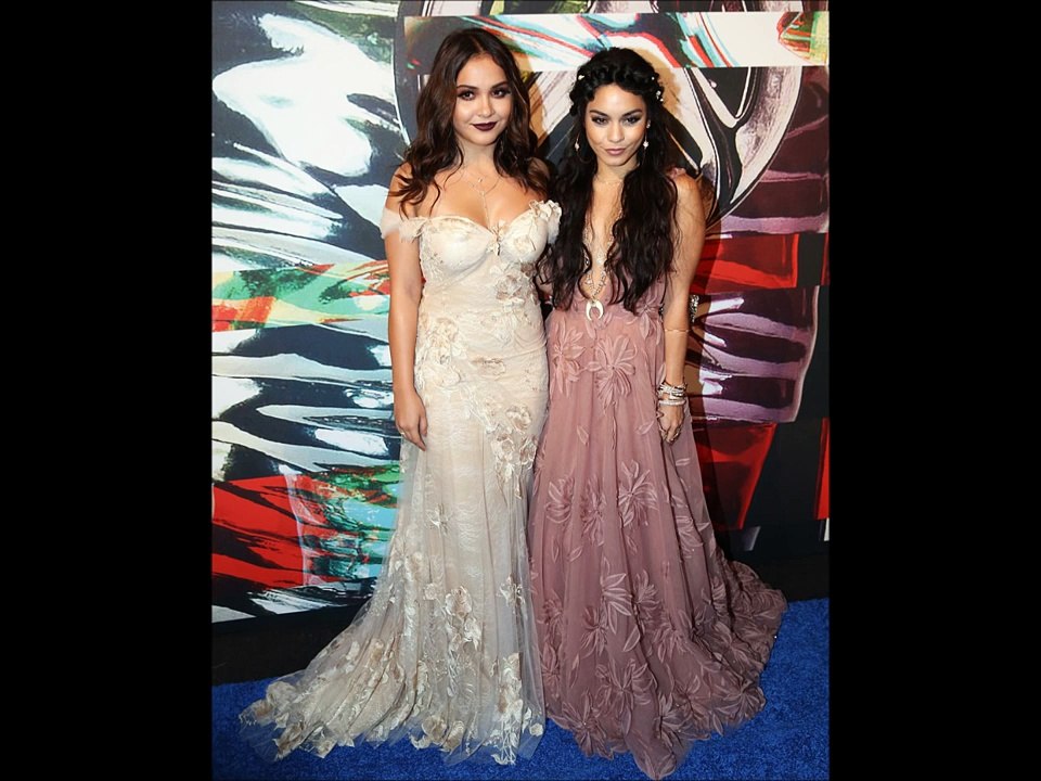 Vanessa Hudgens: 2015 MTV Video Music Awards (August 30)