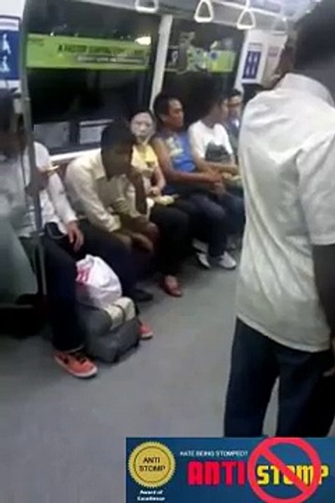 Crazy woman in mrt