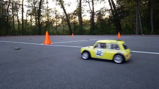 1/10 Tamiya Mini Cooper Mr.Bean Custom test drive