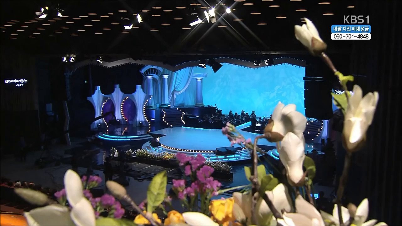 금수강산에 백화가 만발하구나 - 김부자