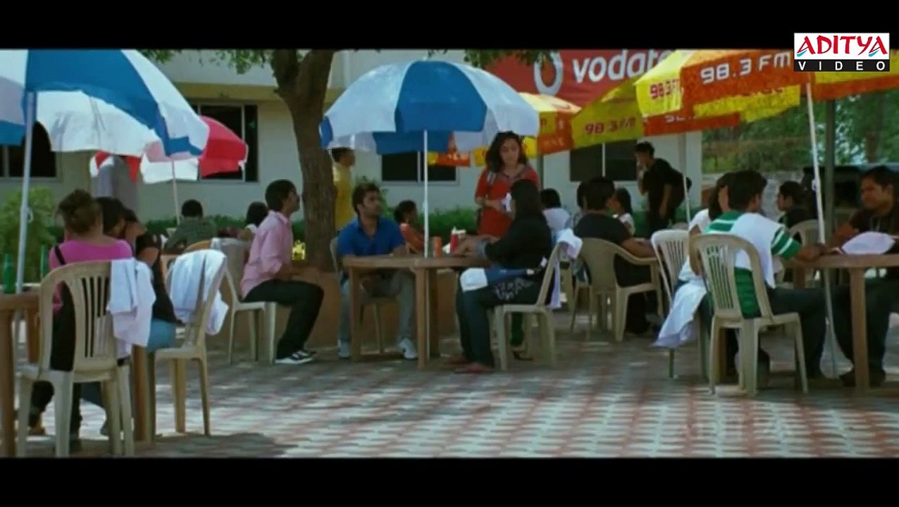 Nara Rohit Love Proposal In Restaurant - Solo Movie