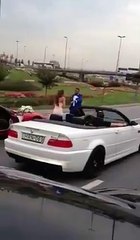 Couple celebrating wedding on the highway is just INSANE!