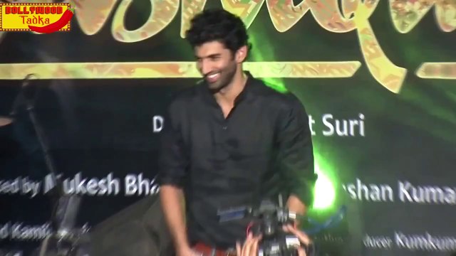 Katrina Kaif and Aditya Roy Kapoor Hot Kiss In Fitoor LEAKED - Official