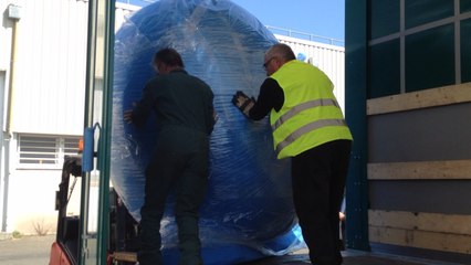 Arrivée au Mans des animaux du Cracking art