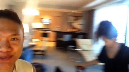 4 Year Anniversary Surprise! (Vlog #527)