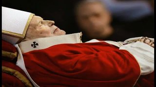 Revelações - O Papa João Paulo é a besta do apocalipse?