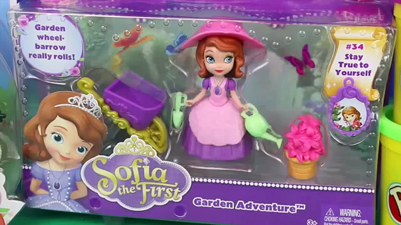 Sofia The First vs Peppa Pig Play Doh Gardening Together Garden Adventure Zoe Zebra DisneyCarToys