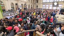 Afflux de réfugiés : l'Autriche suspend ses liaisons ferroviaires avec la Hongrie