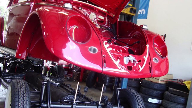 Classic VW BuGs 1965 Ruby Red Beetle Build-A-BuG Sedan Part 1