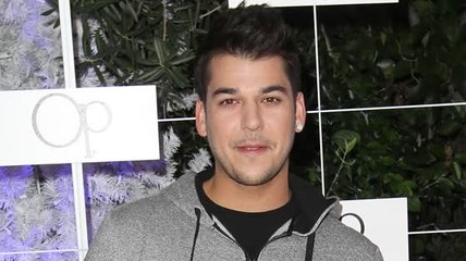 Rob Kardashian pierde 15 libras en su tarea de perder peso