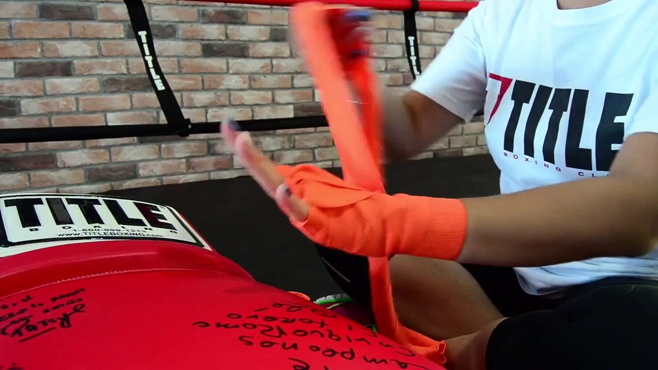 Tutorial para vendarse las manos - TITLE BOX