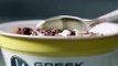 Reklamefilm 14 Gresk yoghurt med jordbær og vanilje «toppet med chia  og quinoafrø»