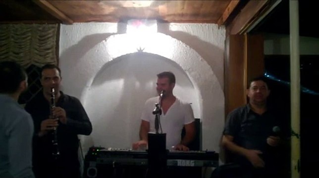 Trio-Bravo -Jesen-u-mom-sokaku-(uzivo)-Gosti