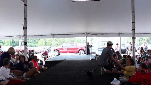 Lain Crew sings 'Mean Woman Blues' Graceland Crossing Elvis Week 2015