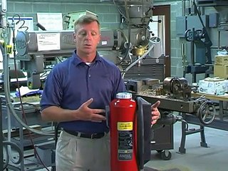 Met-L-X powder - How to use a fire extinguisher training