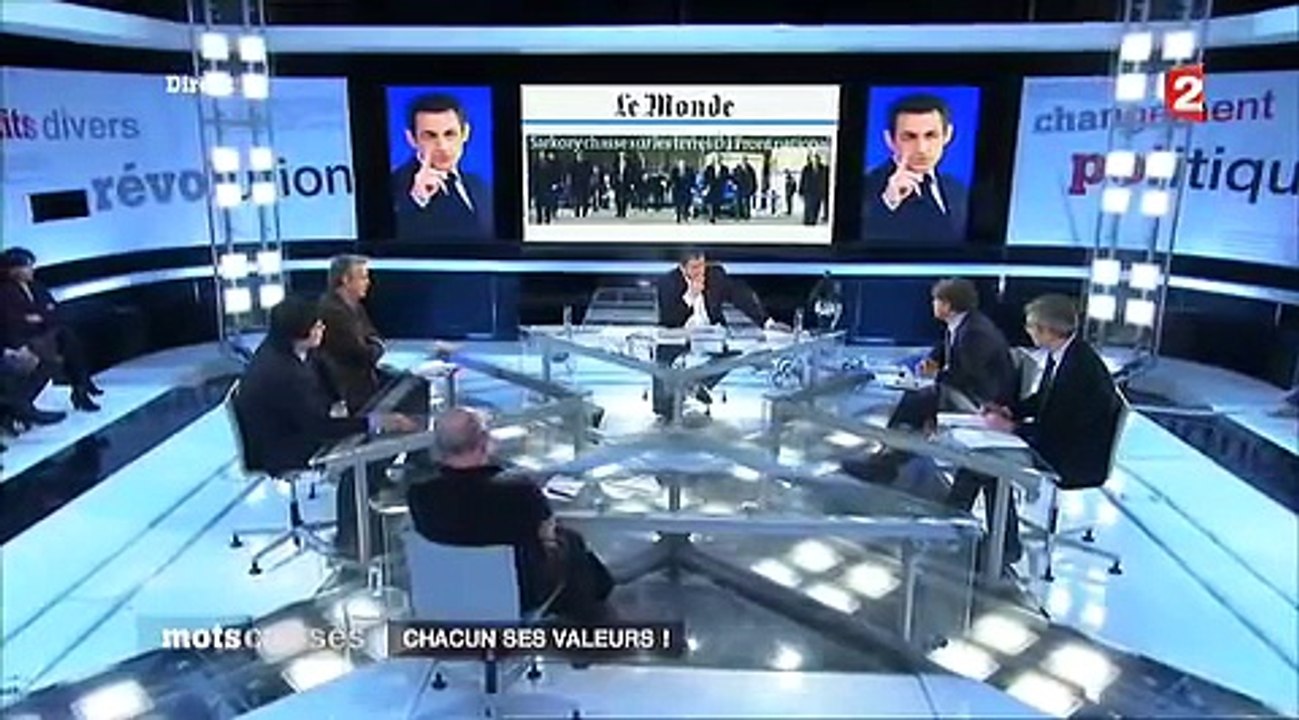 100% Gilbert Collard invité de «Mots Croisés»