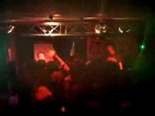 Guerilla Poubelle-live-pour quelque points de fidélité.