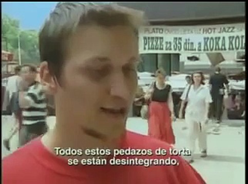 La Caída de un Dictador Documental basado en la caida del dictador serbio Milosevic