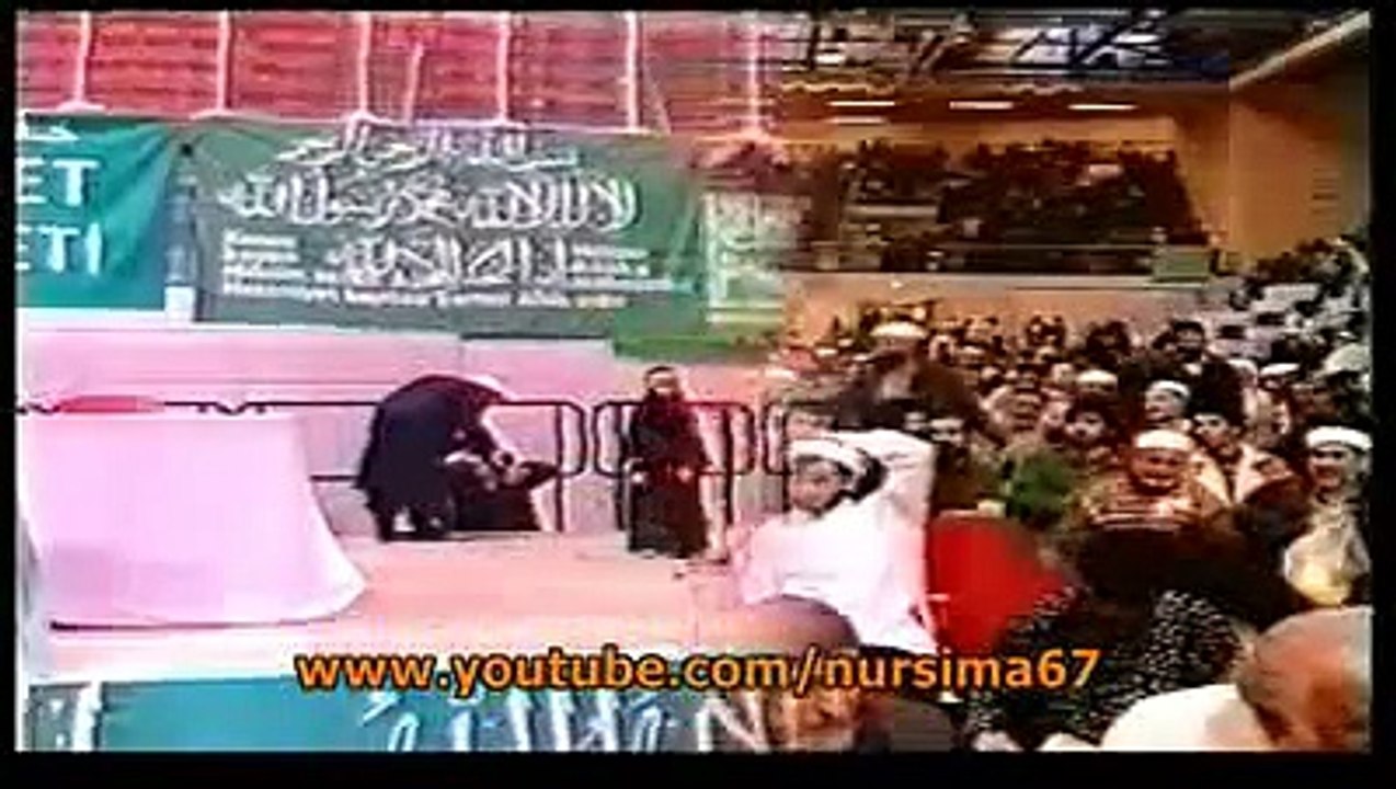 Bekleyin Bizi - Hilafet Marslari - Kücük Mücahide