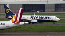 EI-DWV Ryanair Boeing 737-800 takeoff at Hamburg Airport