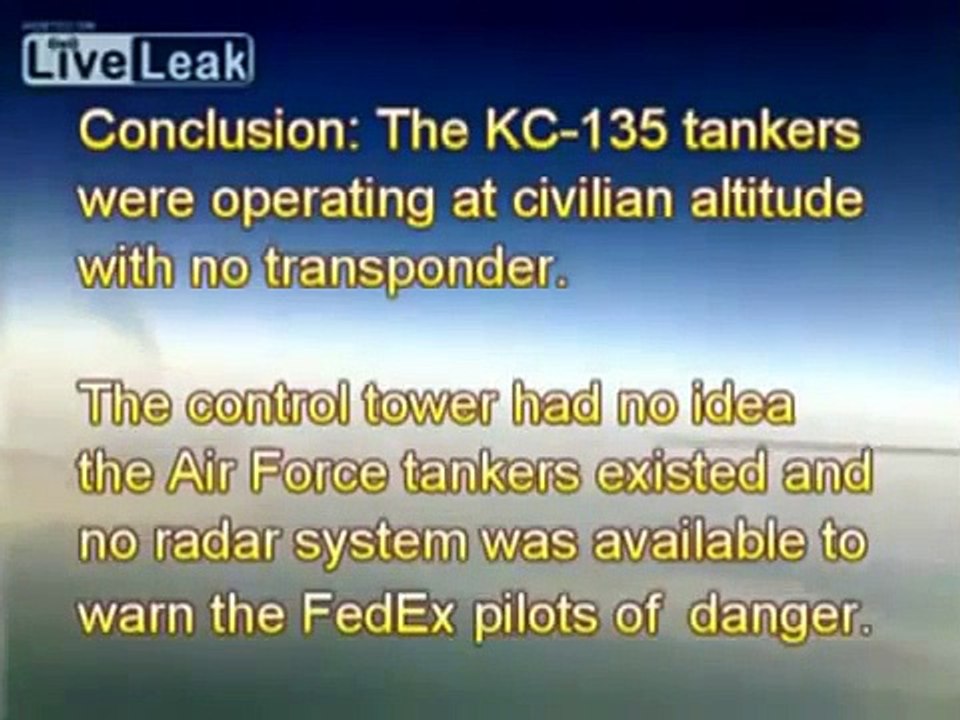TOP SECRET Mission - Chemtrail Pilots SPRAYING BLOOD Cause Face to Face Near Mid-Air Collisions !!!.