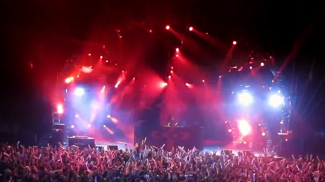 Benny Benassi  'Satisfaction' at UCF arena performing live 11/2/2013