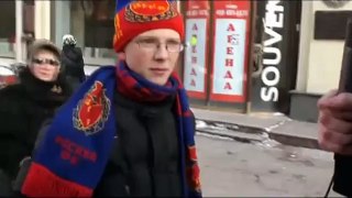 не западло ходить по Москве в шарфе цска?