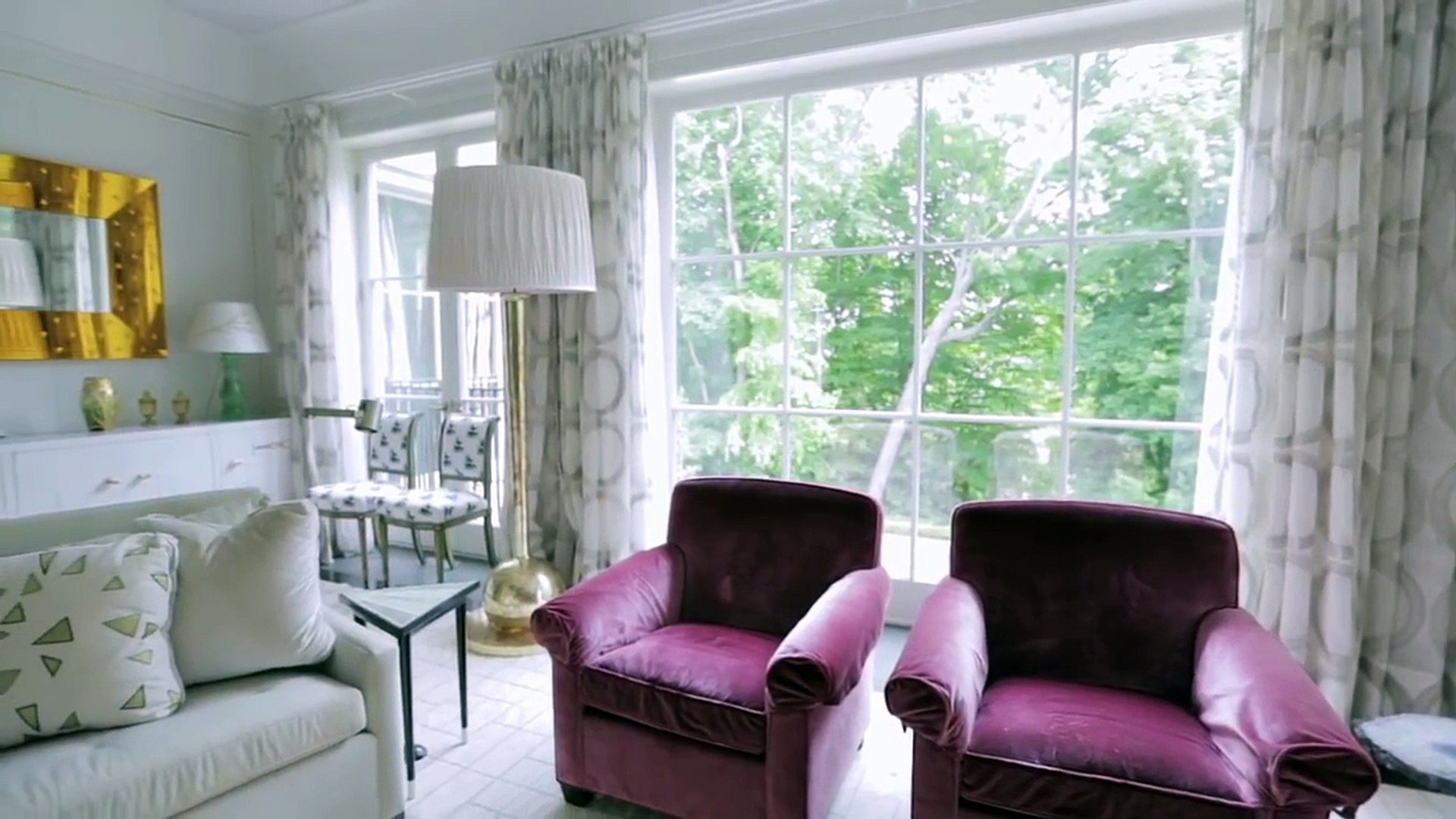 Interior Design – How To Decorate With Colour And Pattern