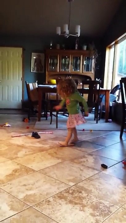 Dancing queen toddler