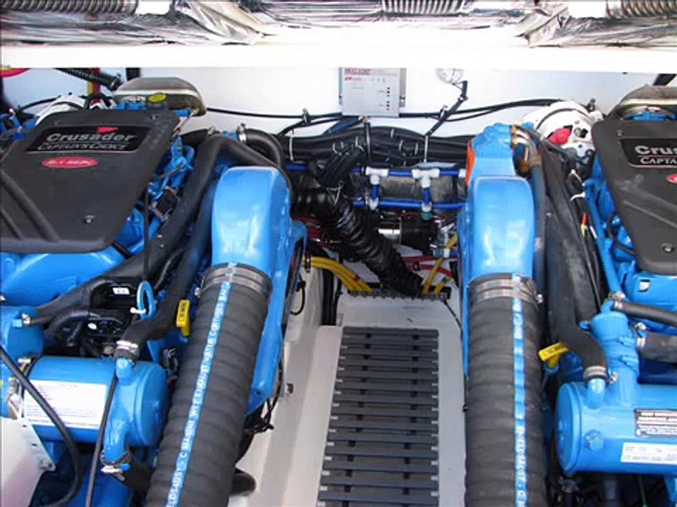 Usanautica.com   Tiara 3100 "Bottom Line"