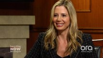 Ever Wonder What It's Like To Work For Woody Allen? Mira Sorvino Knows!