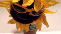 Gemmy 1997 Animated Singing & Dancing Sunny The Sunflower Leaves Move Mouth Opens LED Eyes
