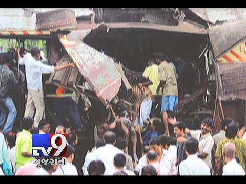 2006 Mumbai train blasts case : 12 accused convicted, one acquitted - Tv9
