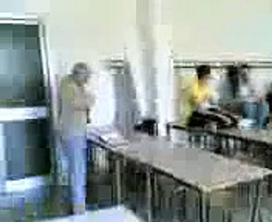 [Video Divertenti] Cori da stadio in classe