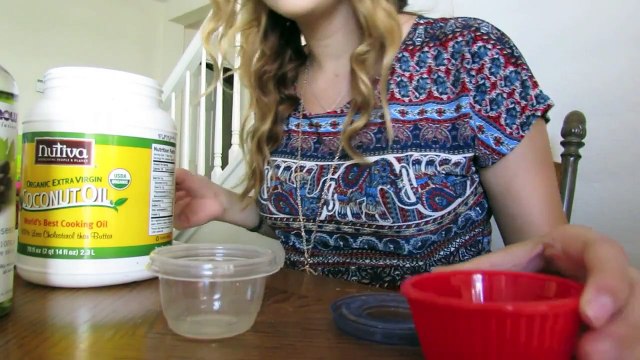 DIY STRETCH MARK CREME/OIL + 5 TIPS FOR PREVENTING PREGNANCY STRETCH MARKS