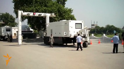 Pakistan Police Get Car Bomb Detectors