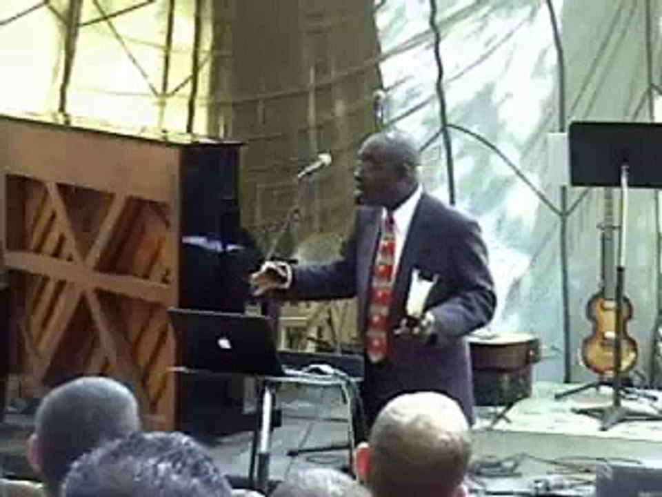 Samuel Pipim - The Christian Look, pt. 1