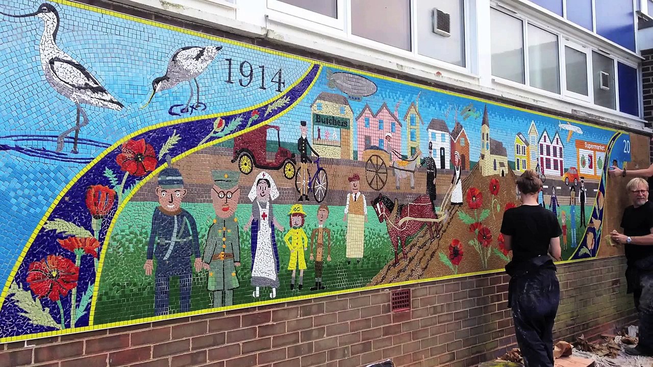 IDEA13 TV: Featured Artist: PAUL SIGGINS - Mosaic Leigh on Sea